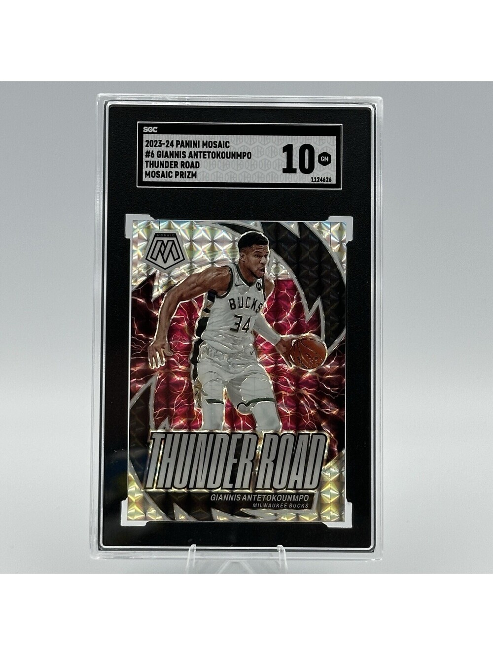 Giannis Antetokounmpo 2023-24 Panini Mosaic Thunder Road Prizm SGC 10